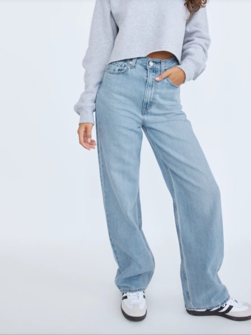 Levi's High Loose Jeans. Size 27